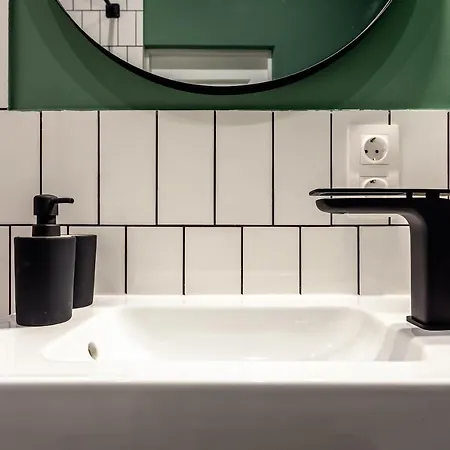 Ap 17 * リヴィウ